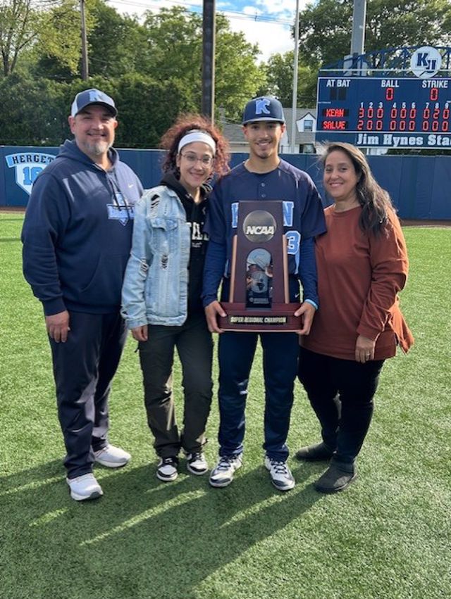 Athlete profile featured image number 4 of 4