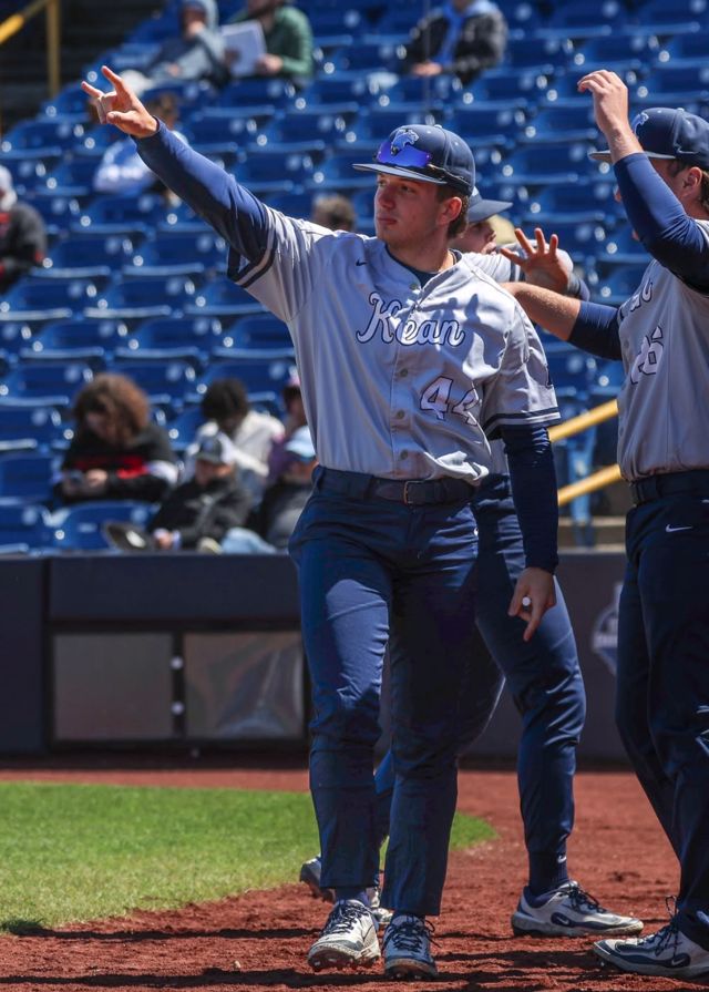 Athlete profile featured image number 5 of 6