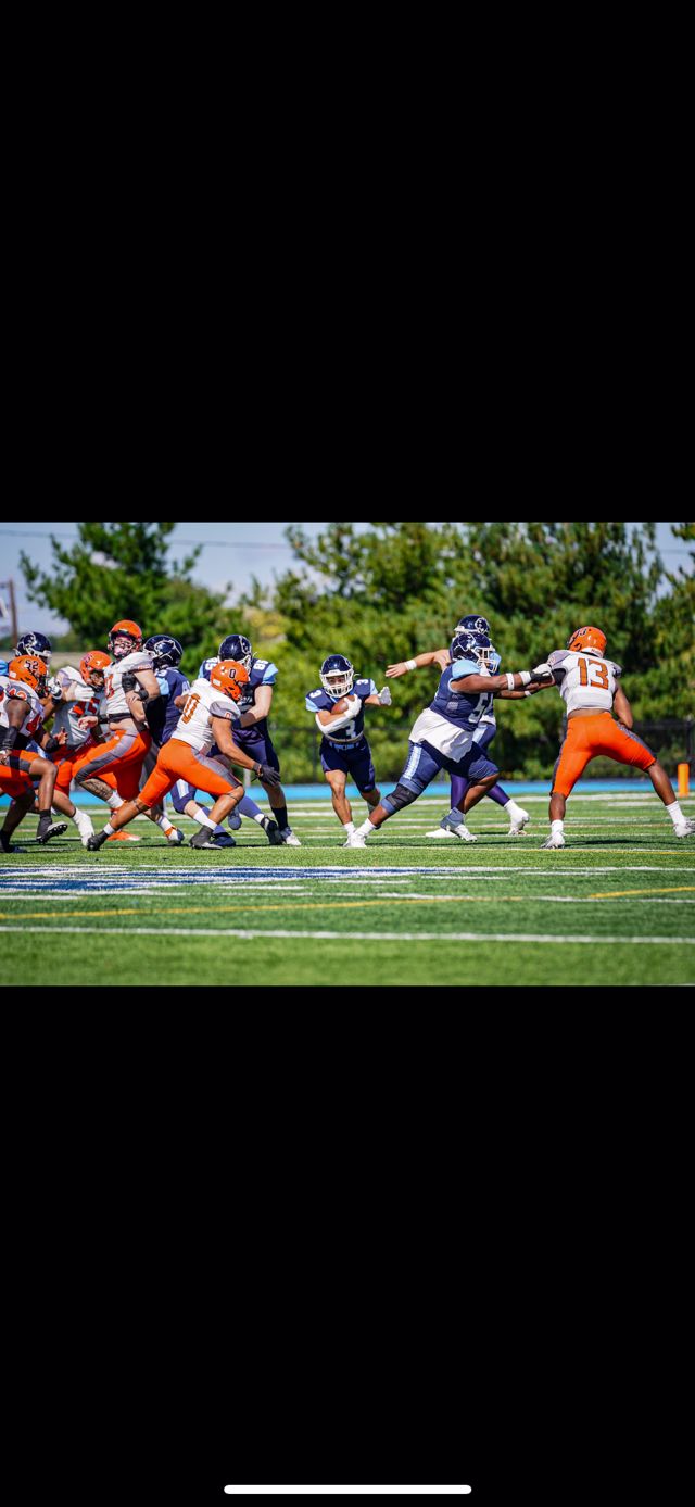 Athlete profile featured image number 4 of 4