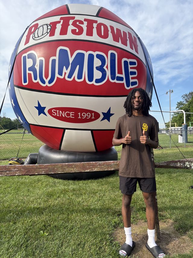 Athlete profile featured image number 1 of 4