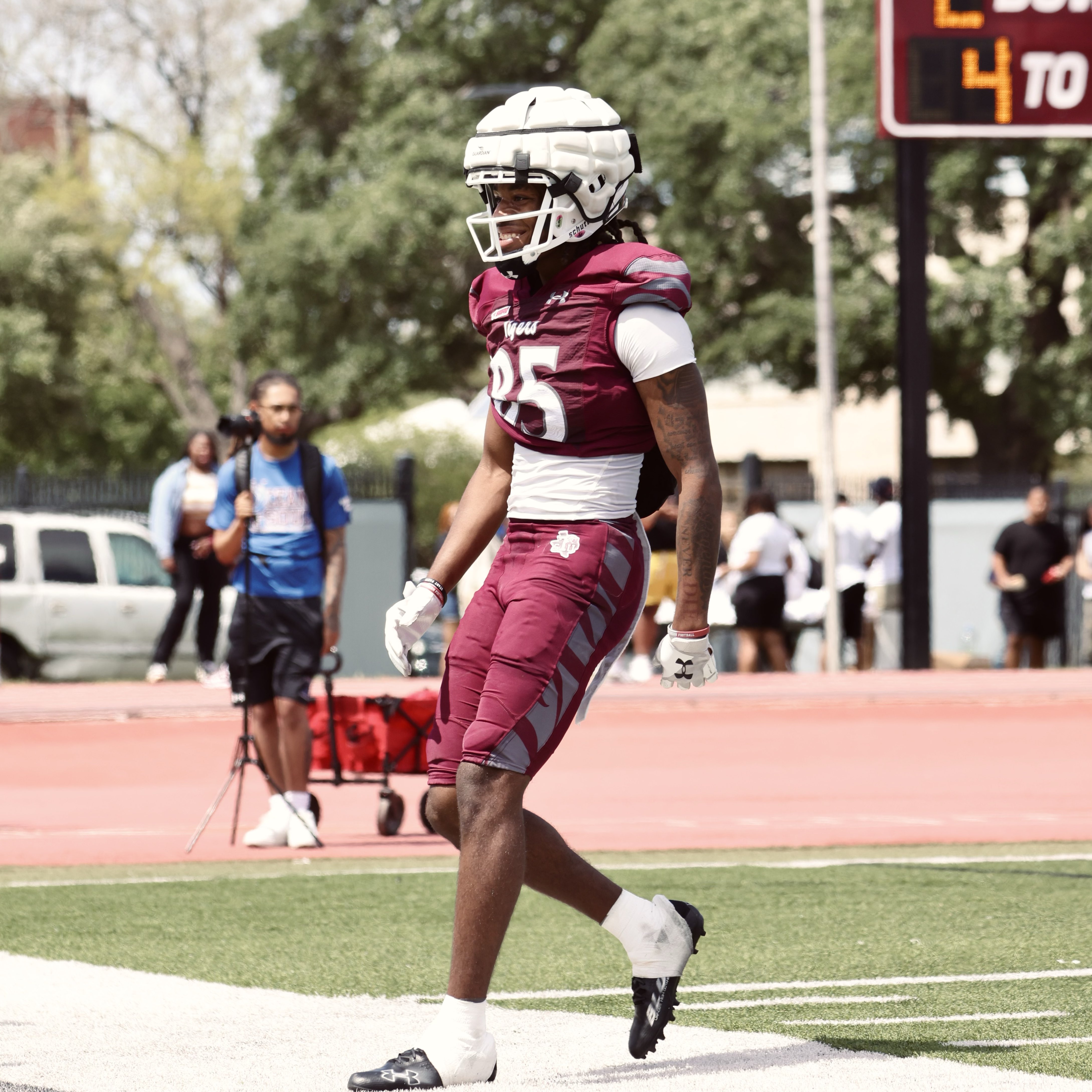 Roriyon Richardson athlete profile head shot
