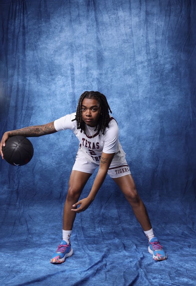 Athlete profile featured image number 1 of 4