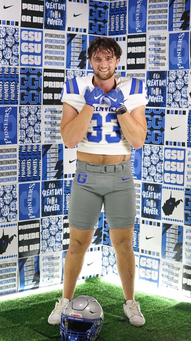 Athlete profile featured image number 2 of 8