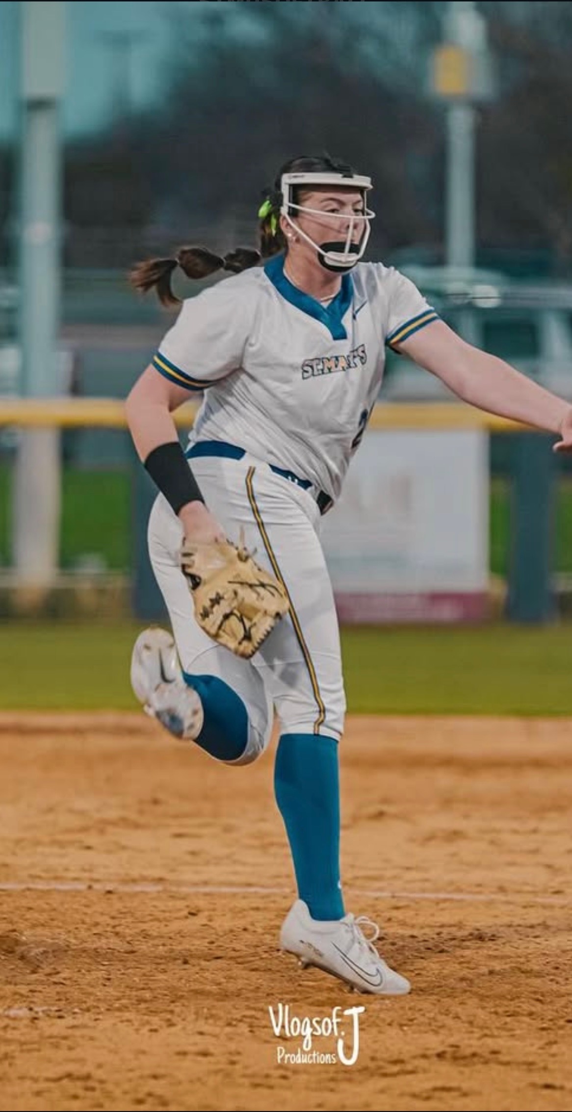Breanna Ford athlete profile head shot