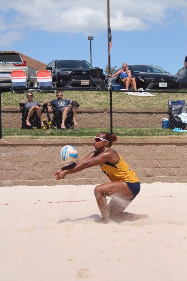 Athlete profile featured image number 2 of 5