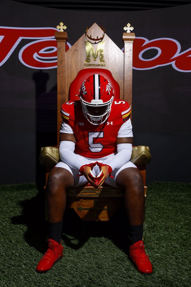 Athlete profile featured image number 1 of 4