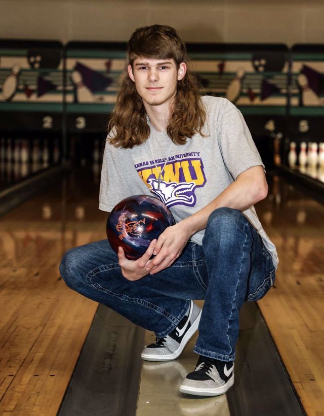 Athlete profile featured image number 2 of 4