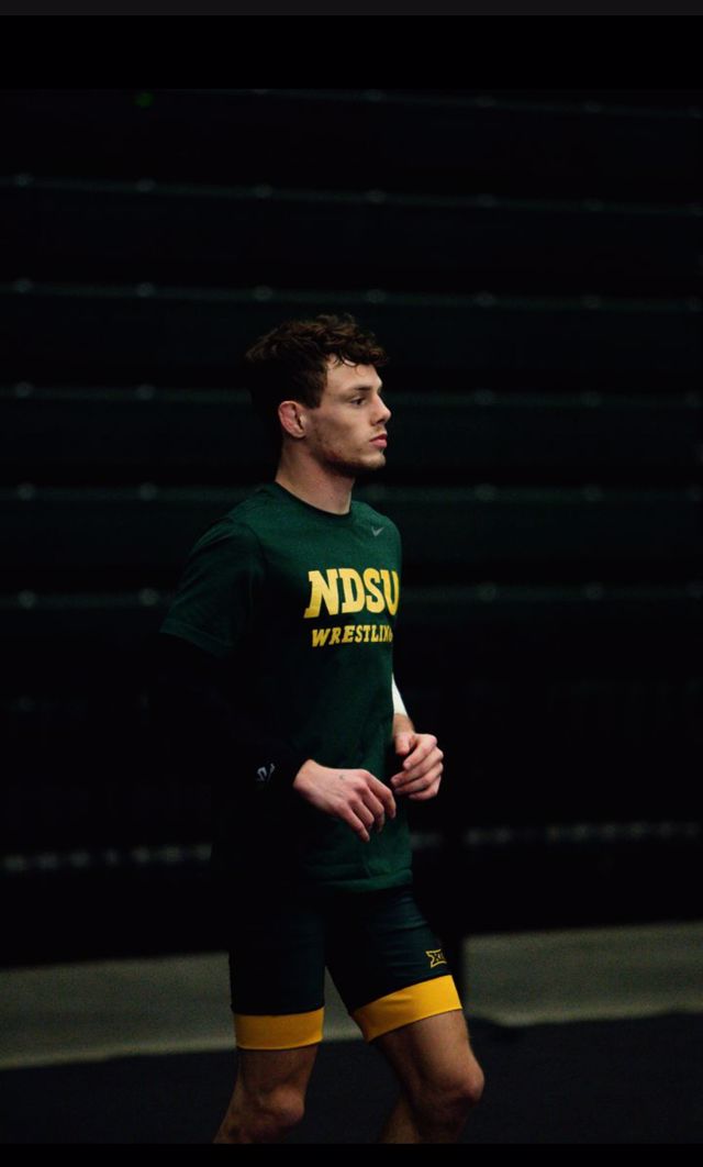Athlete profile featured image number 3 of 4