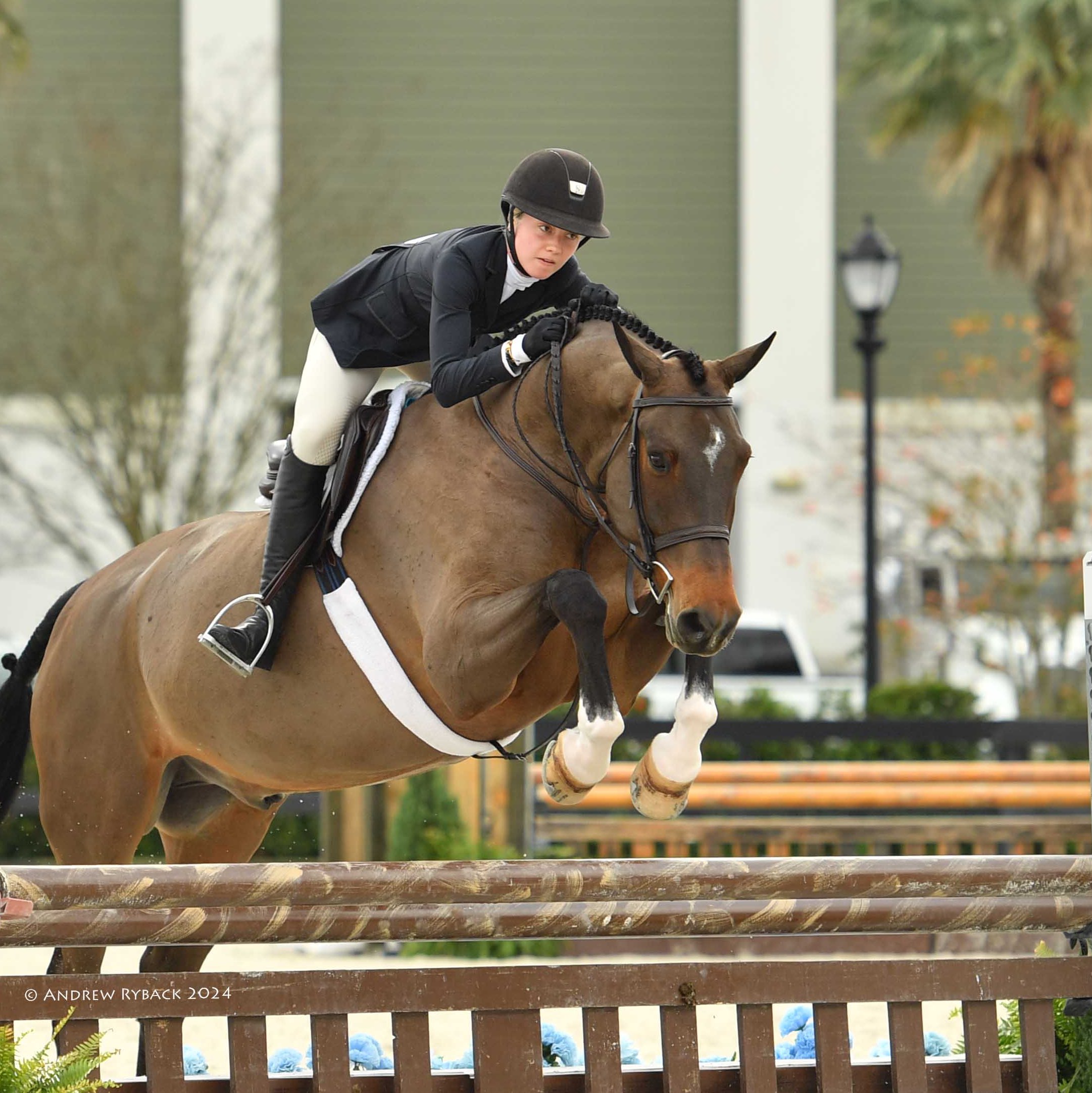 Chloe Canter athlete profile head shot