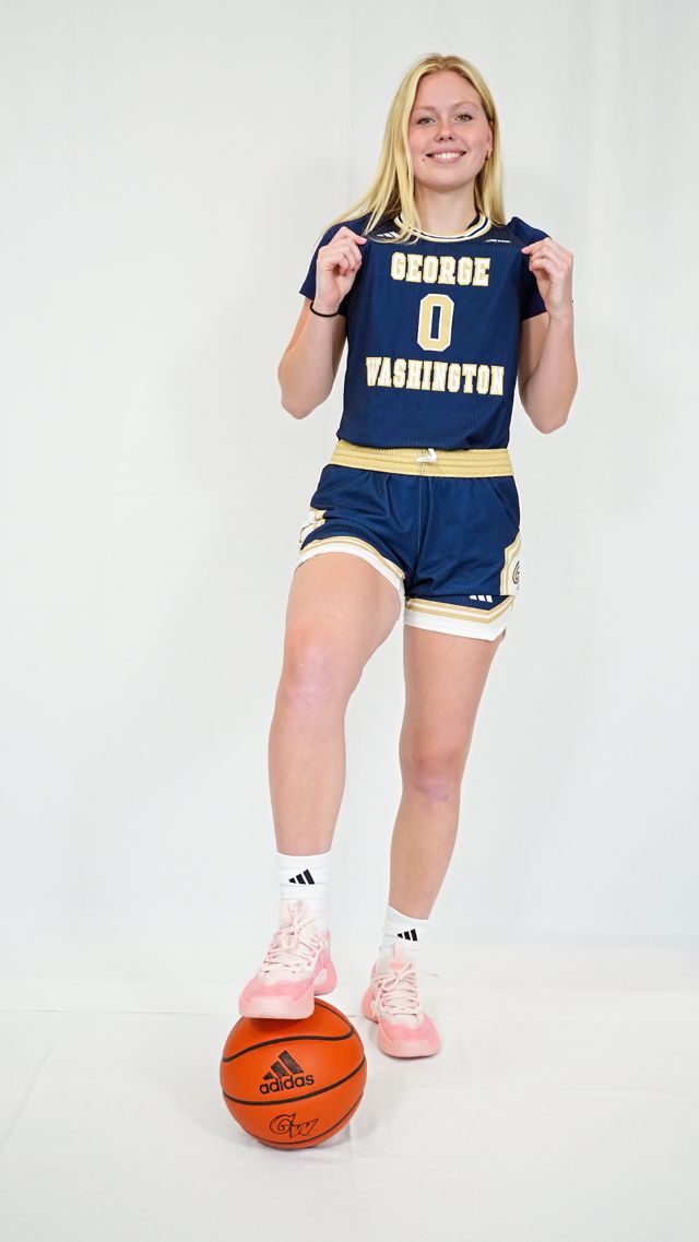Athlete profile featured image number 2 of 4