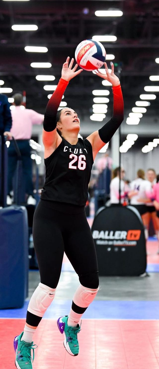 Athlete profile featured image number 3 of 4