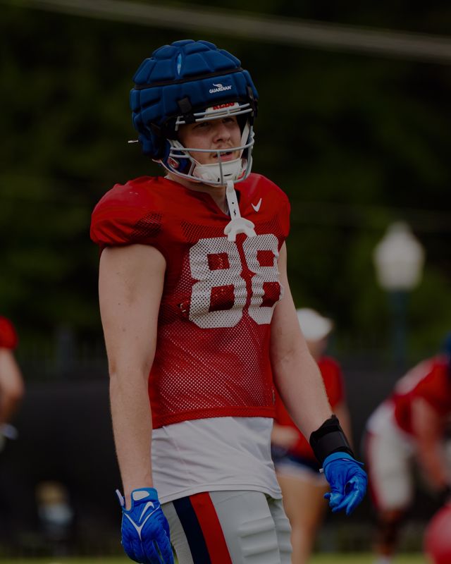 Athlete profile featured image number 3 of 6