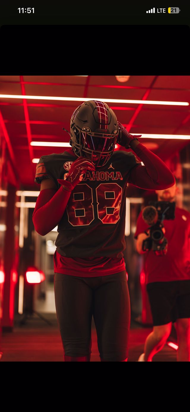 Athlete profile featured image number 4 of 4