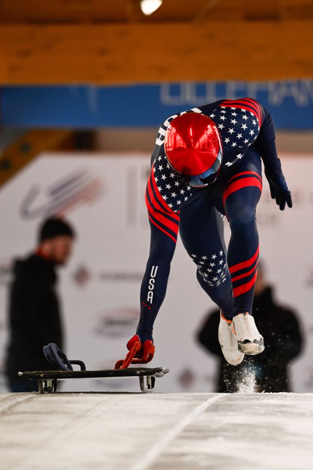Athlete profile featured image number 3 of 10