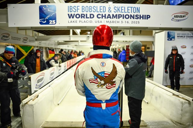 Athlete profile featured image number 4 of 10