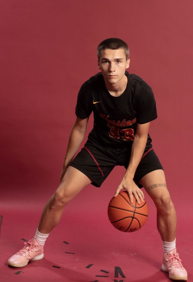 Athlete profile featured image number 1 of 4