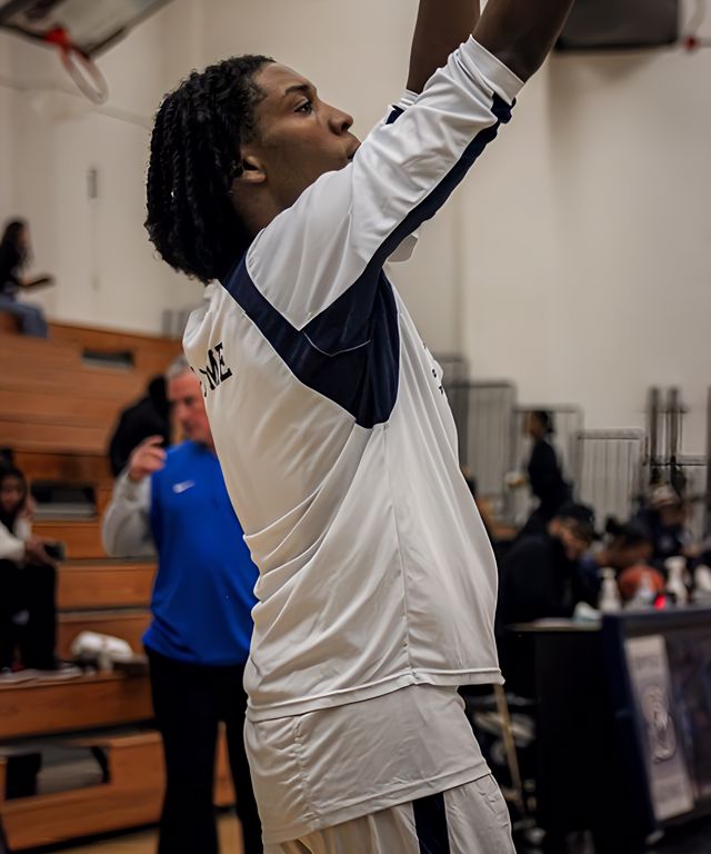 Athlete profile featured image number 7 of 10