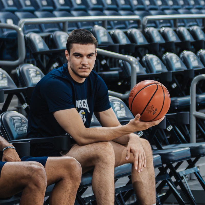 Pavle Ridesic athlete profile head shot