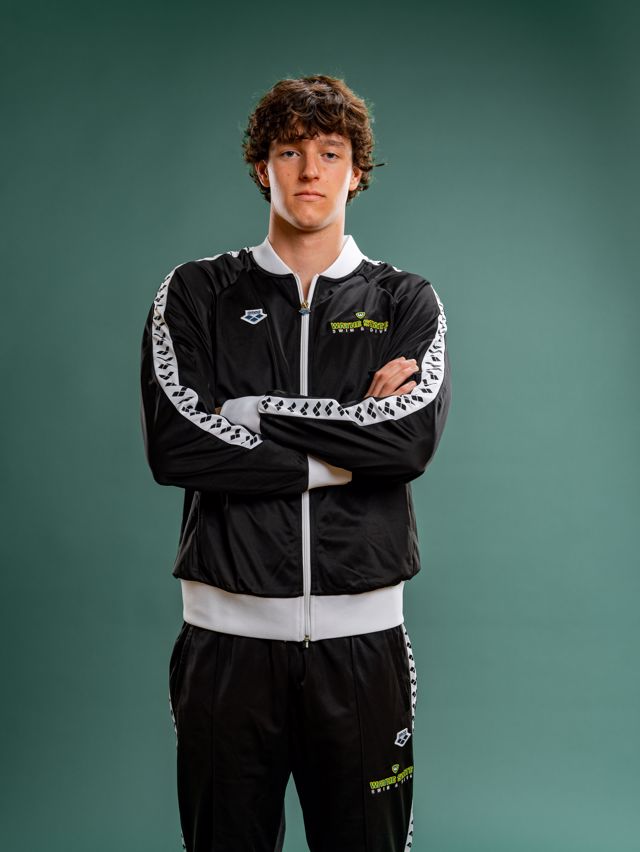 Athlete profile featured image number 1 of 5