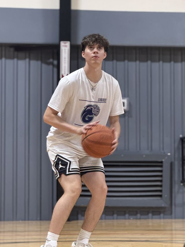Athlete profile featured image number 4 of 4
