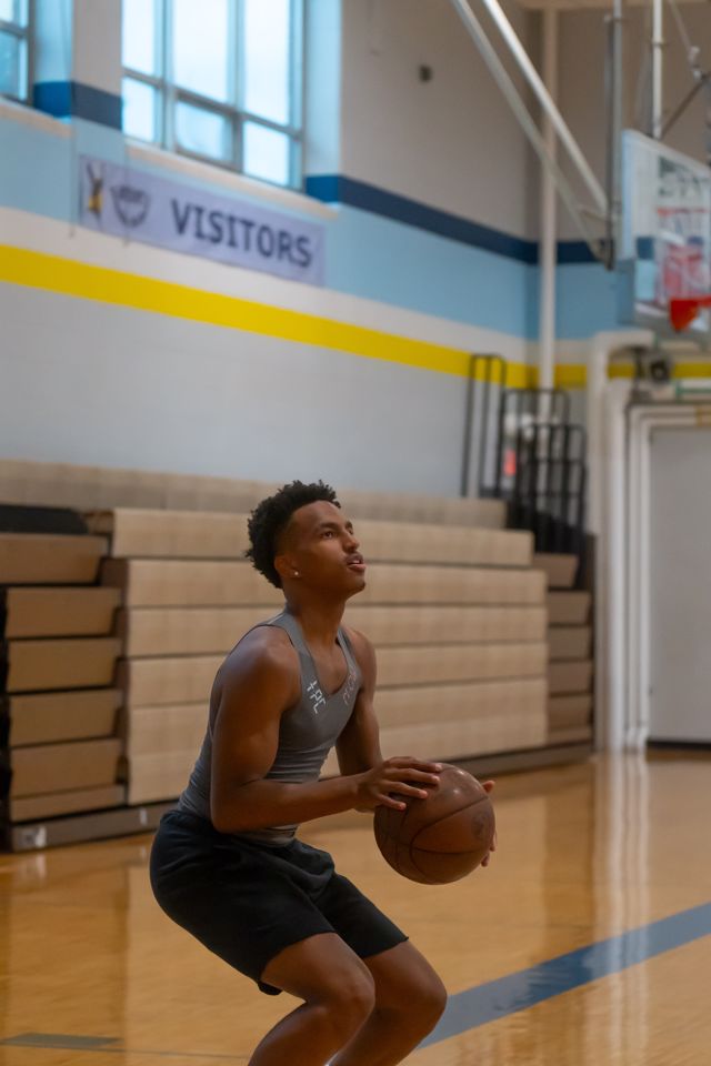 Athlete profile featured image number 2 of 4