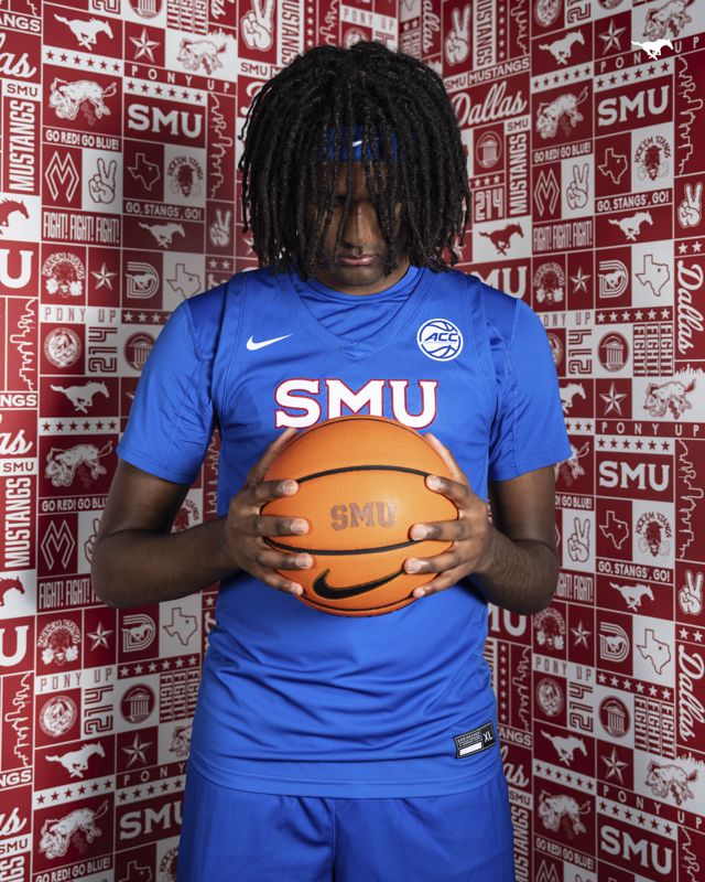 Athlete profile featured image number 1 of 4