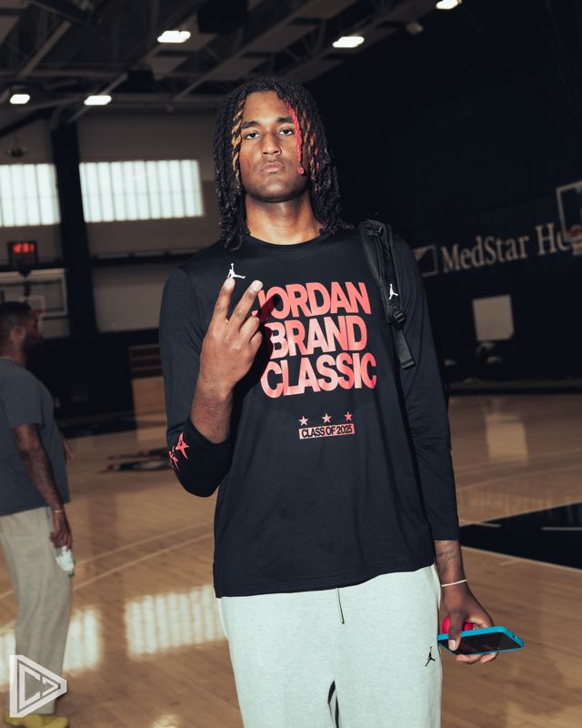 Athlete profile featured image number 3 of 4