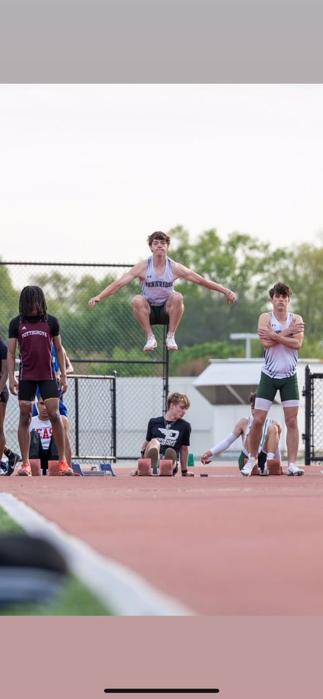 Athlete profile featured image number 2 of 4