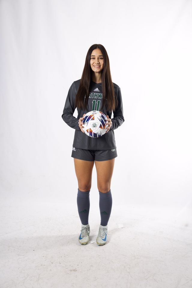 Athlete profile featured image number 1 of 6