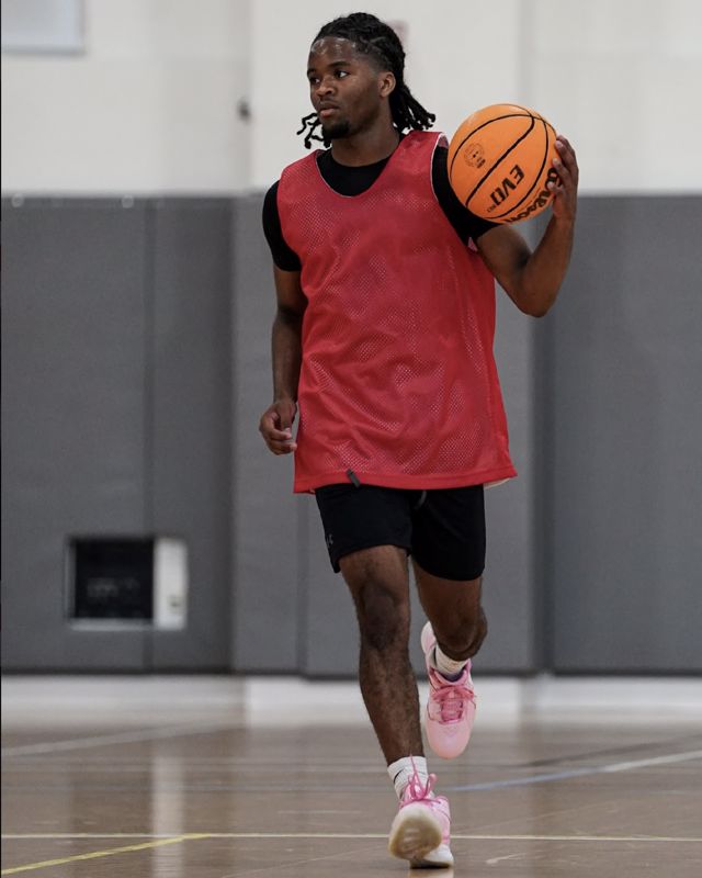 Athlete profile featured image number 6 of 8