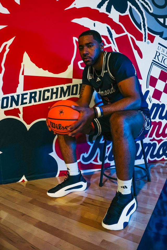 Athlete profile featured image number 1 of 4