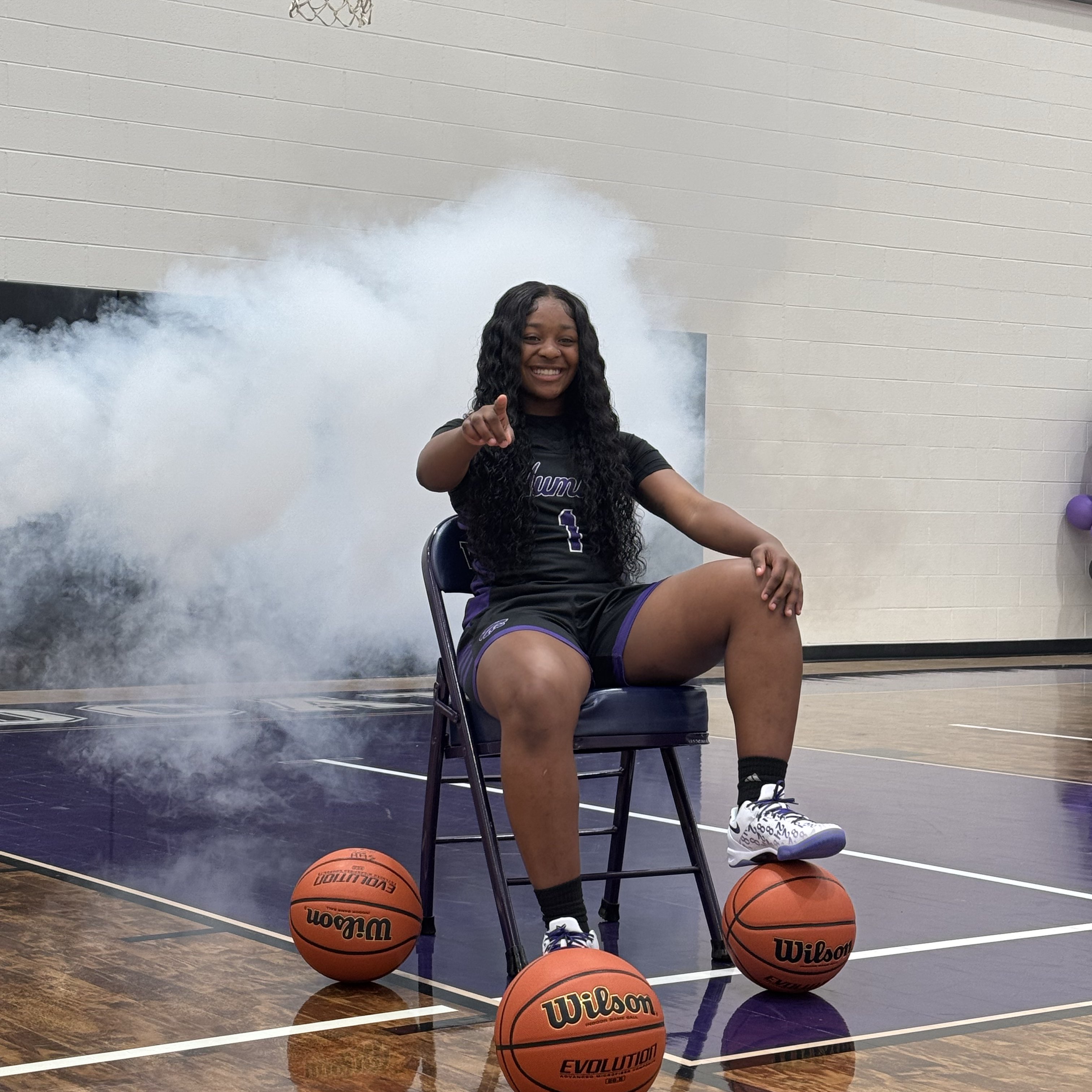 Dawn Roberson athlete profile head shot