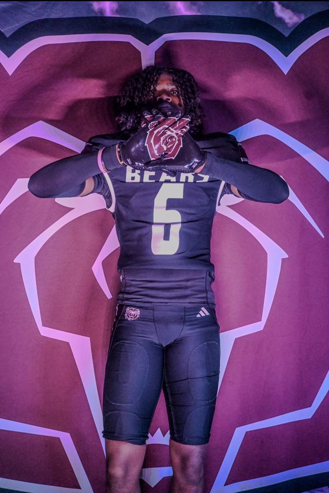 Athlete profile featured image number 2 of 4