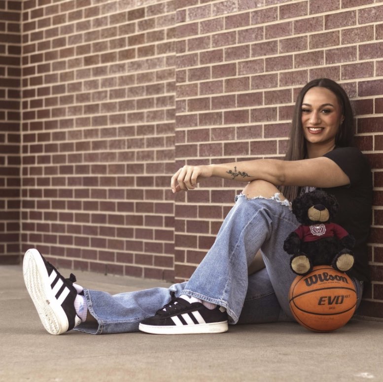 Maiesha Washington athlete profile head shot