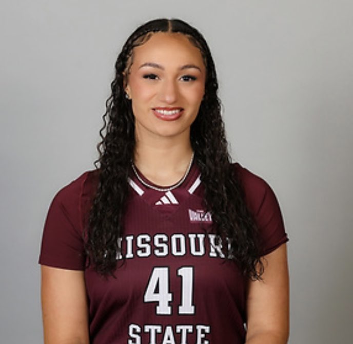 Maiesha Washington athlete profile head shot