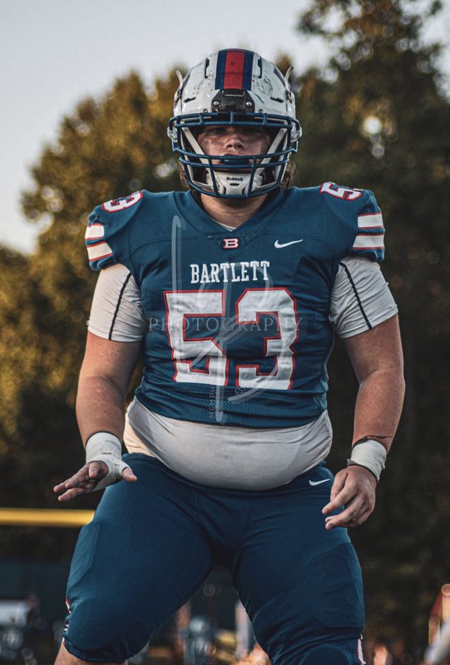 Athlete profile featured image number 1 of 4