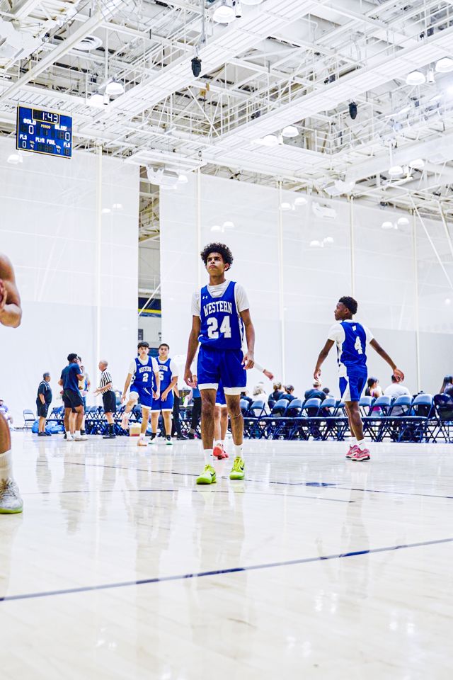 Athlete profile featured image number 1 of 5