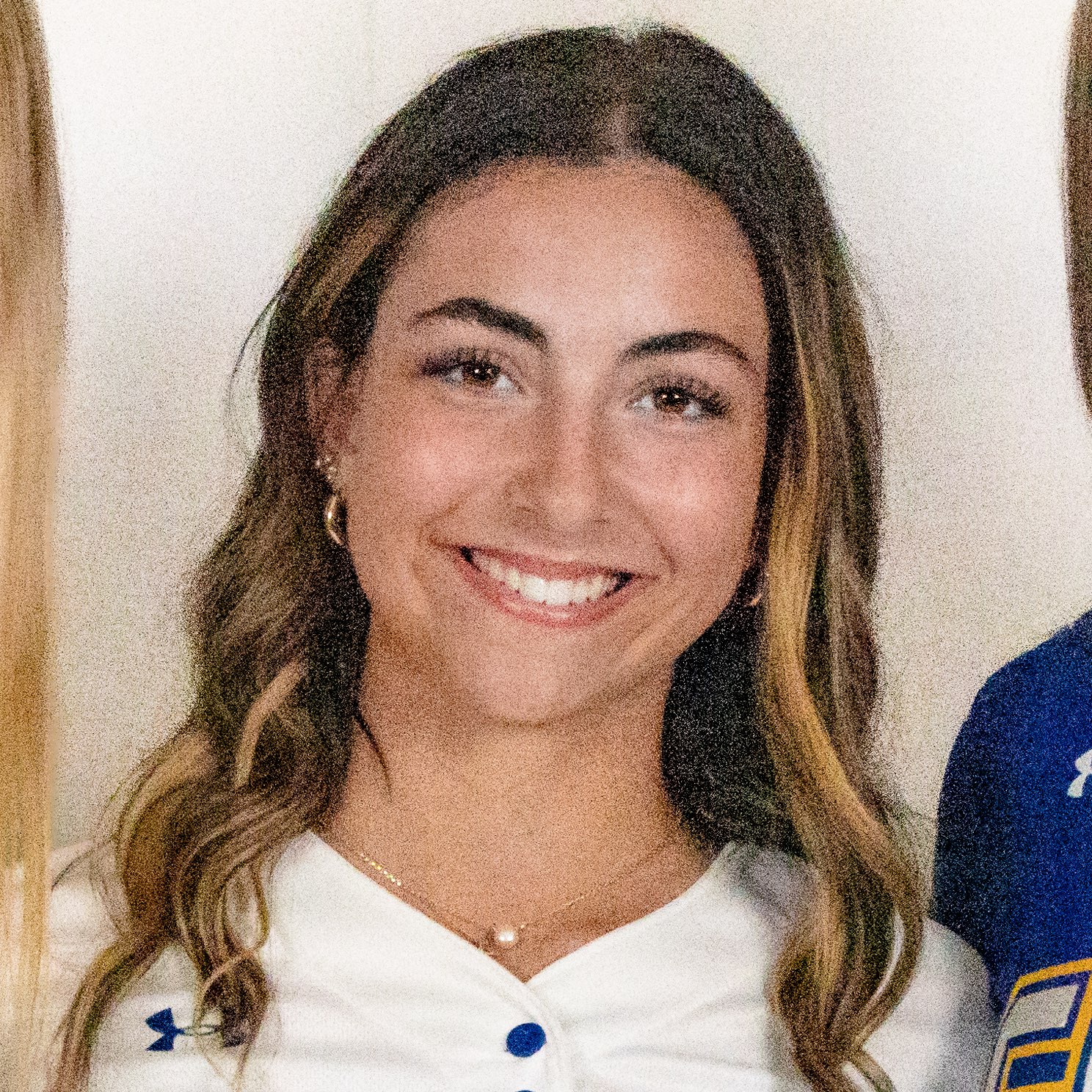 Isabella Dunn athlete profile head shot