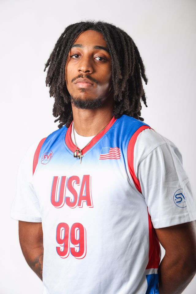 Athlete profile featured image number 2 of 5