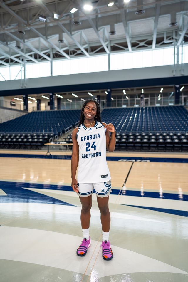 Athlete profile featured image number 4 of 4
