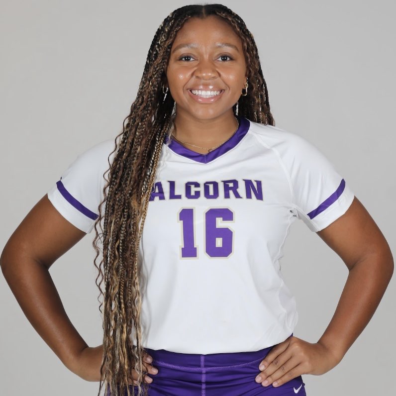 Courtney Carter athlete profile head shot