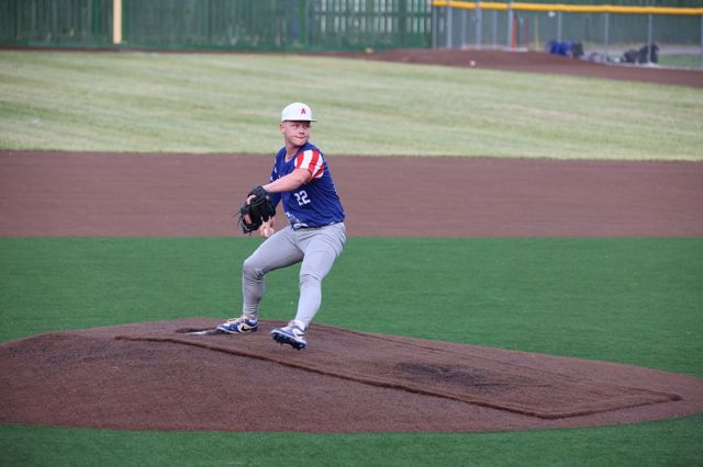 Athlete profile featured image number 1 of 5