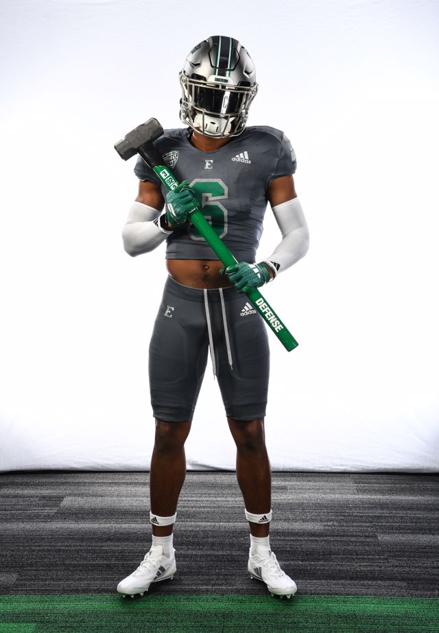 Athlete profile featured image number 1 of 5