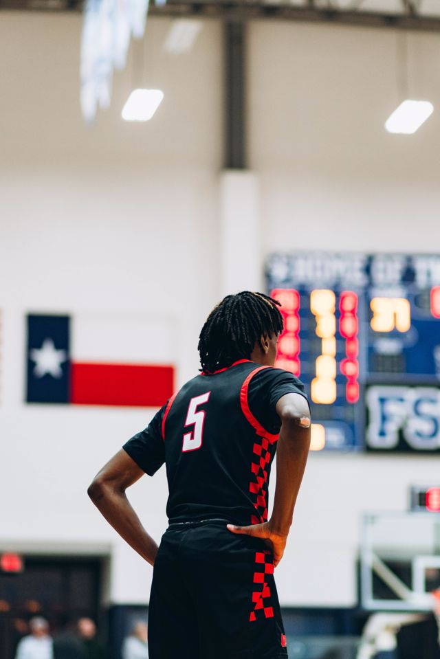 Athlete profile featured image number 2 of 4
