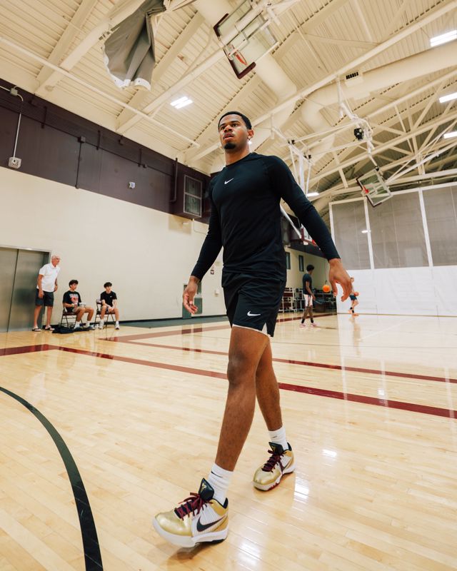 Athlete profile featured image number 2 of 5