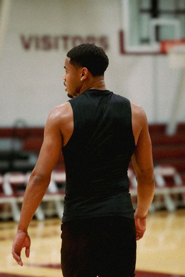 Athlete profile featured image number 3 of 5