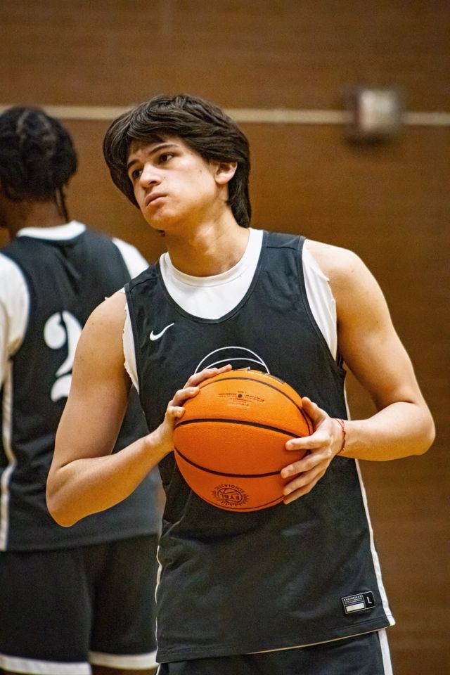 Athlete profile featured image number 1 of 4