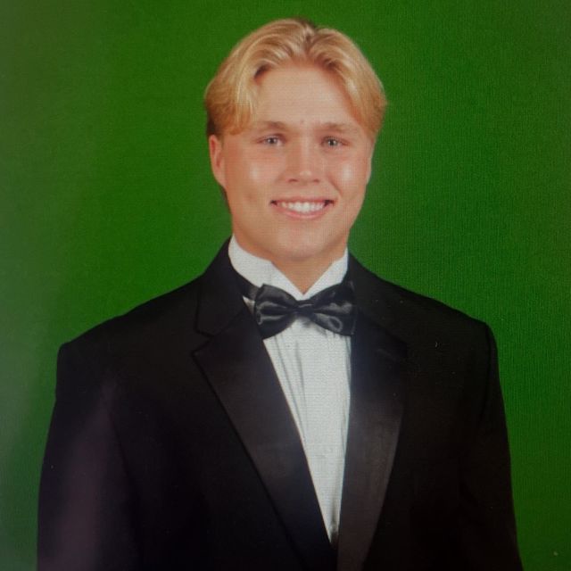 Athlete profile featured image number 1 of 4