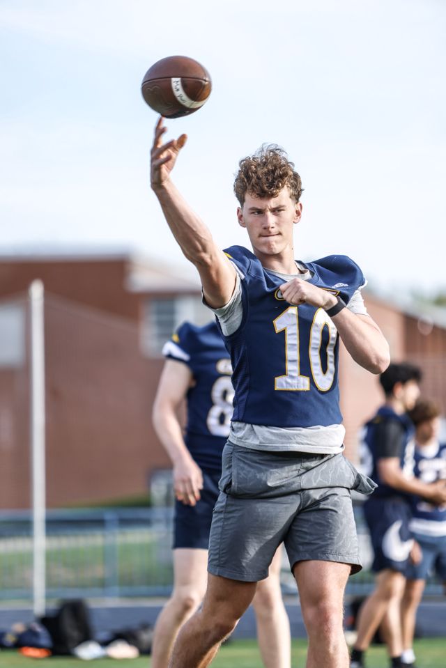 Athlete profile featured image number 3 of 5