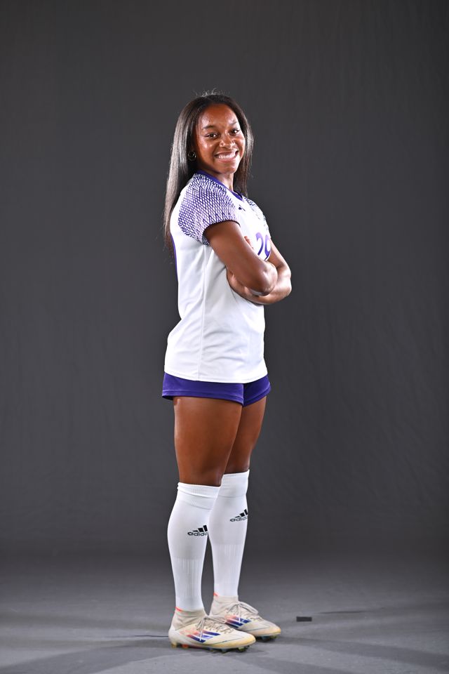 Athlete profile featured image number 2 of 5